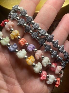 Pack of 4 Multicolor Elephant & Gray Turtle Bead Stretch Bracelets kids or adult